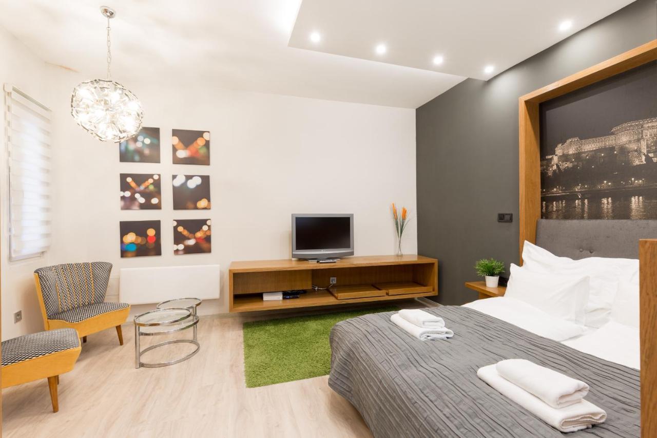 Retro Budapest Dream Suite Near The Danube Екстериор снимка